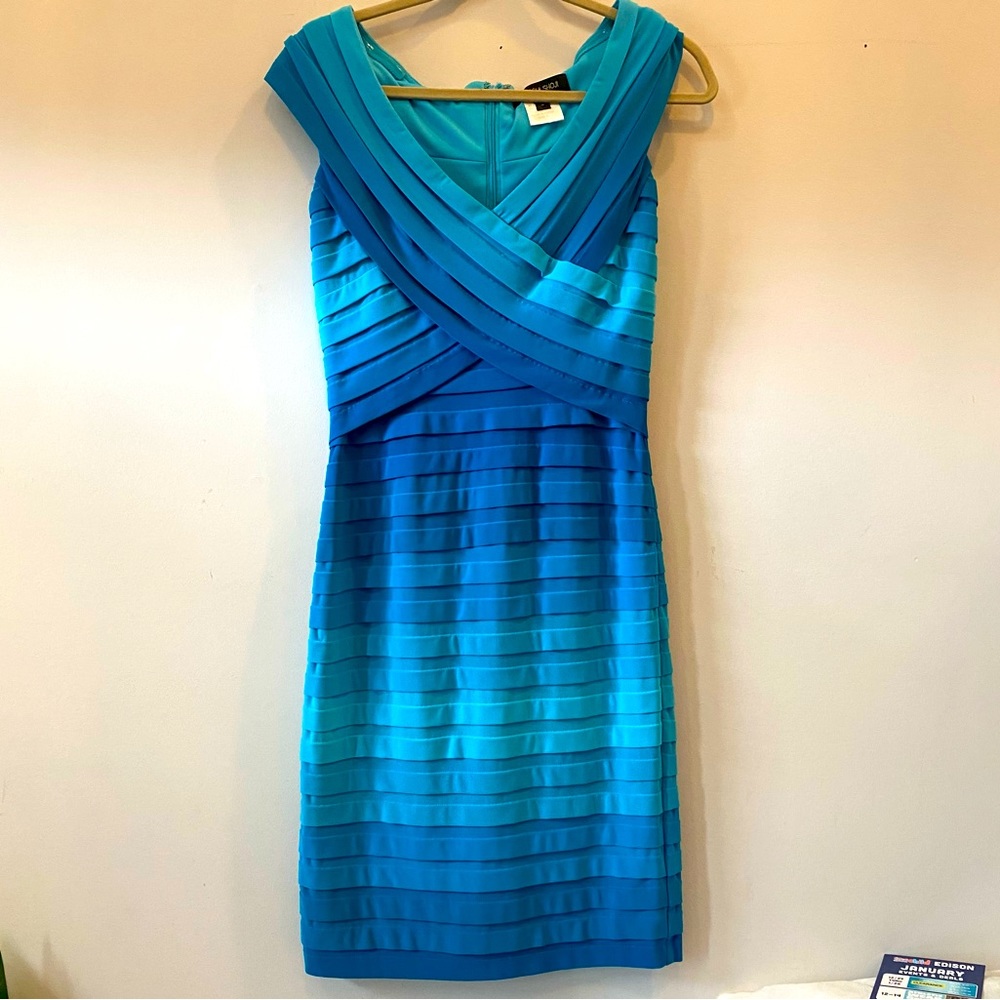 NEW Stunning Tadashi Shoji Blue Ombré Dress